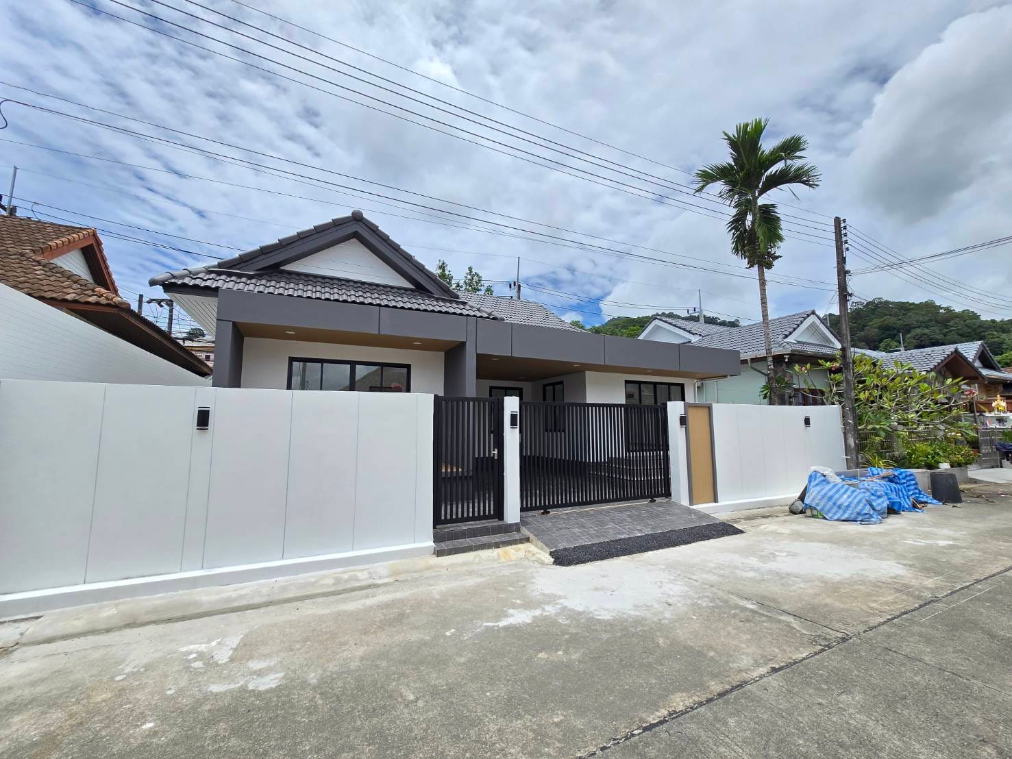 Fully Renovated 3-Bedroom House for Sale — Panason Park View, Kathu 2
