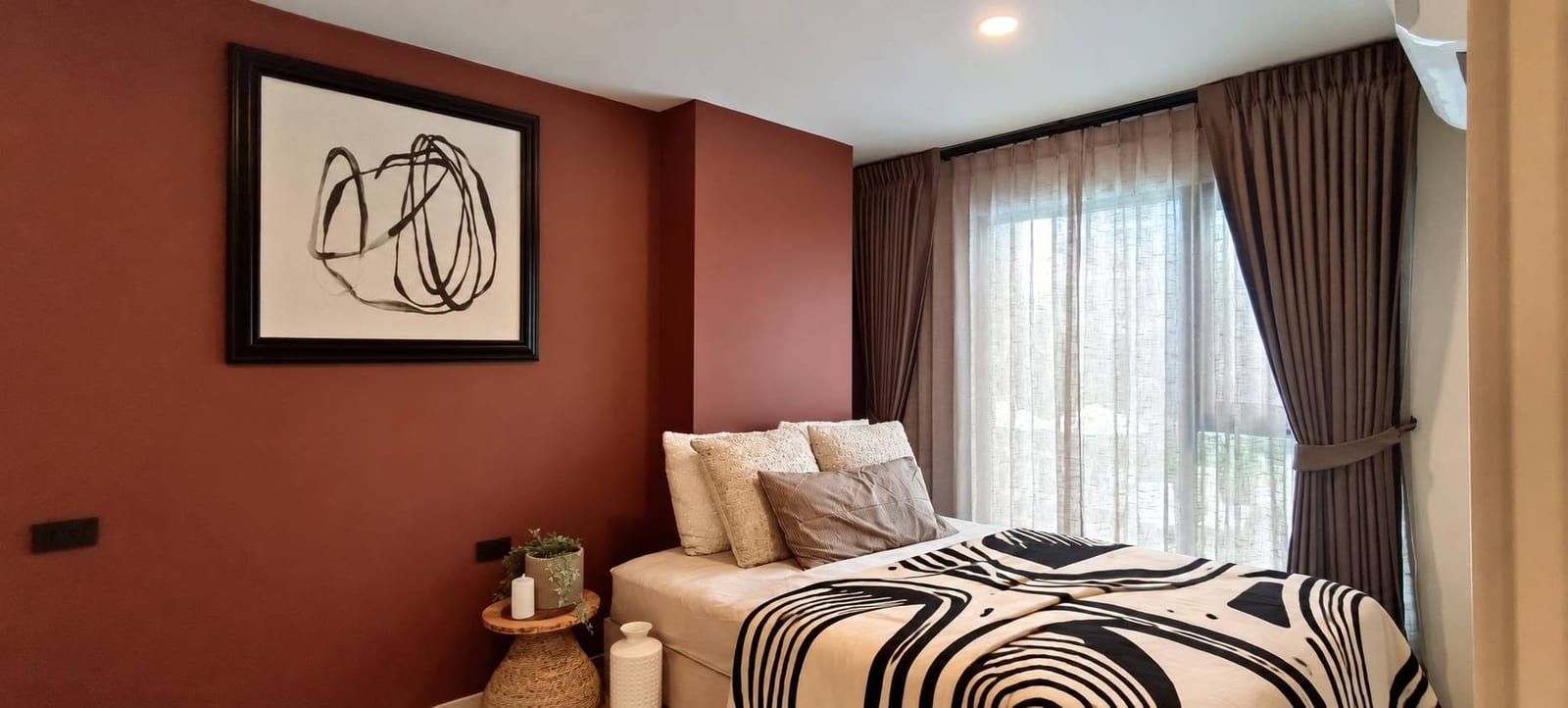 2-Bedroom Condominium for Rent in Kathu, Phuket — interior view