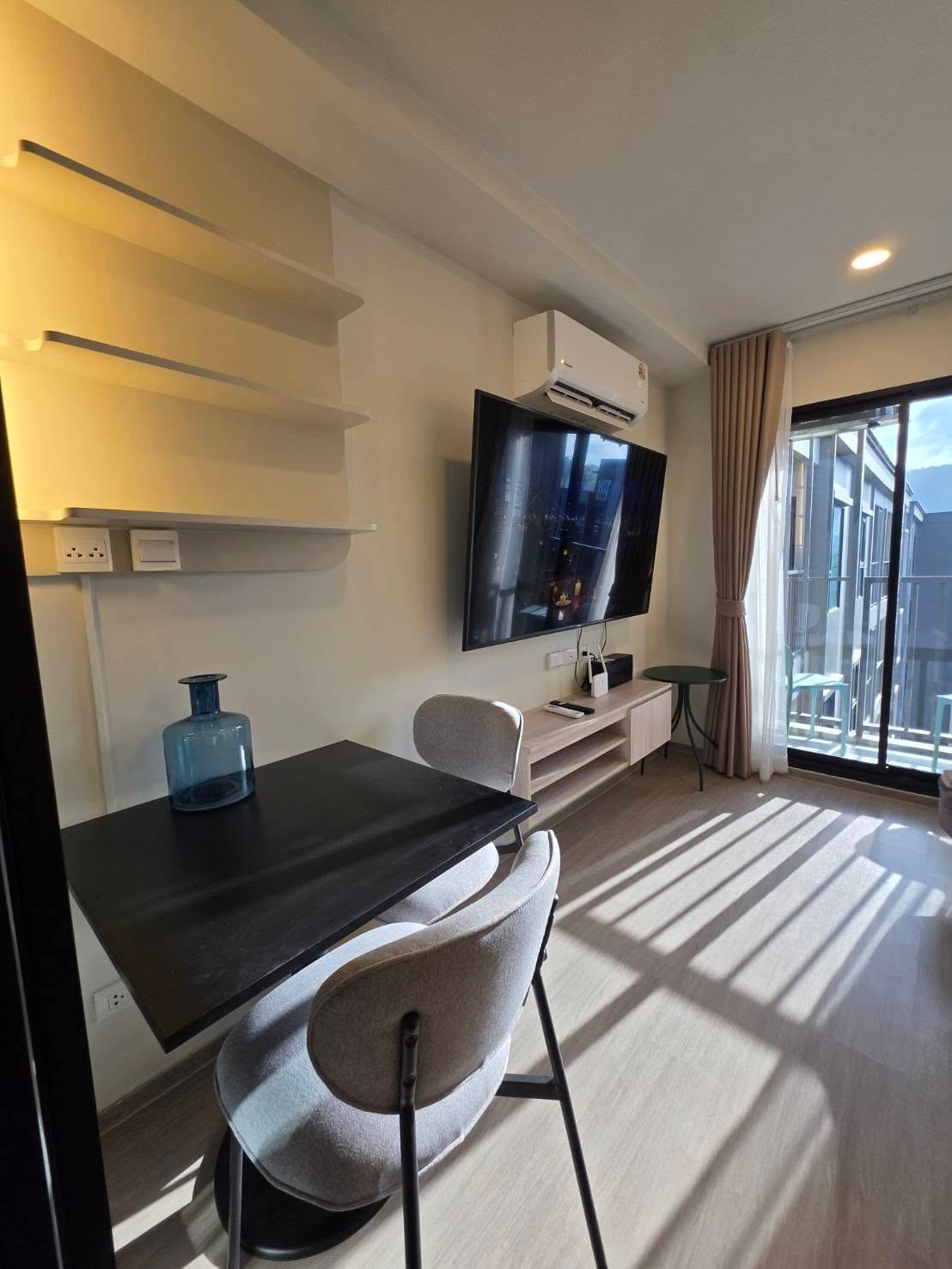 1-Bedroom Condominium for Rent in Kathu, Phuket — interior view