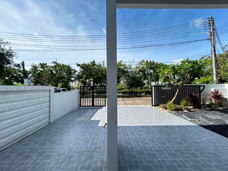 Detached 3-Bedroom Family House near International Schools — Koh Kaew 7