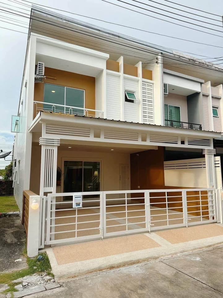 3-Bedroom House for Sale in Koh Kaew, Phuket — interior view