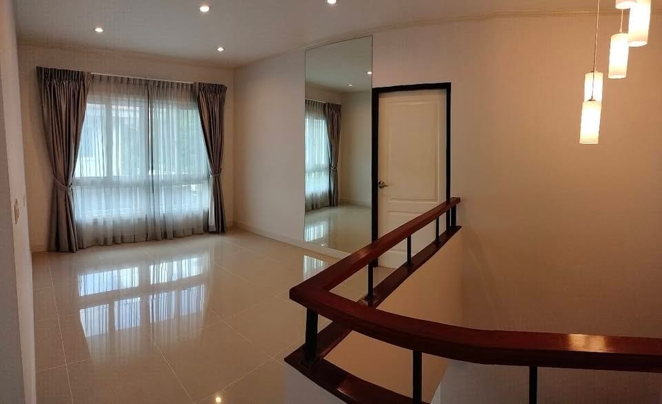 Two-Storey House with Courtyard — Supalai Bella, Koh Kaew 2