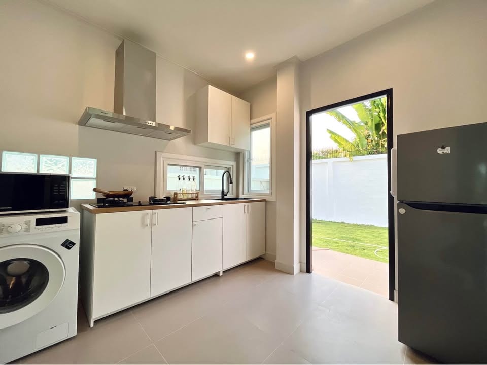 New Modern House with Large Lawn — Supalai Bella, Koh Kaew 6