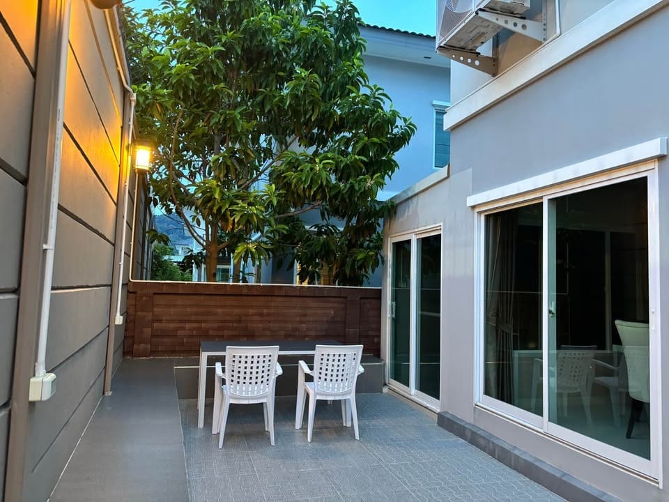 Corner House in a Gated Estate — Koh Kaew 3