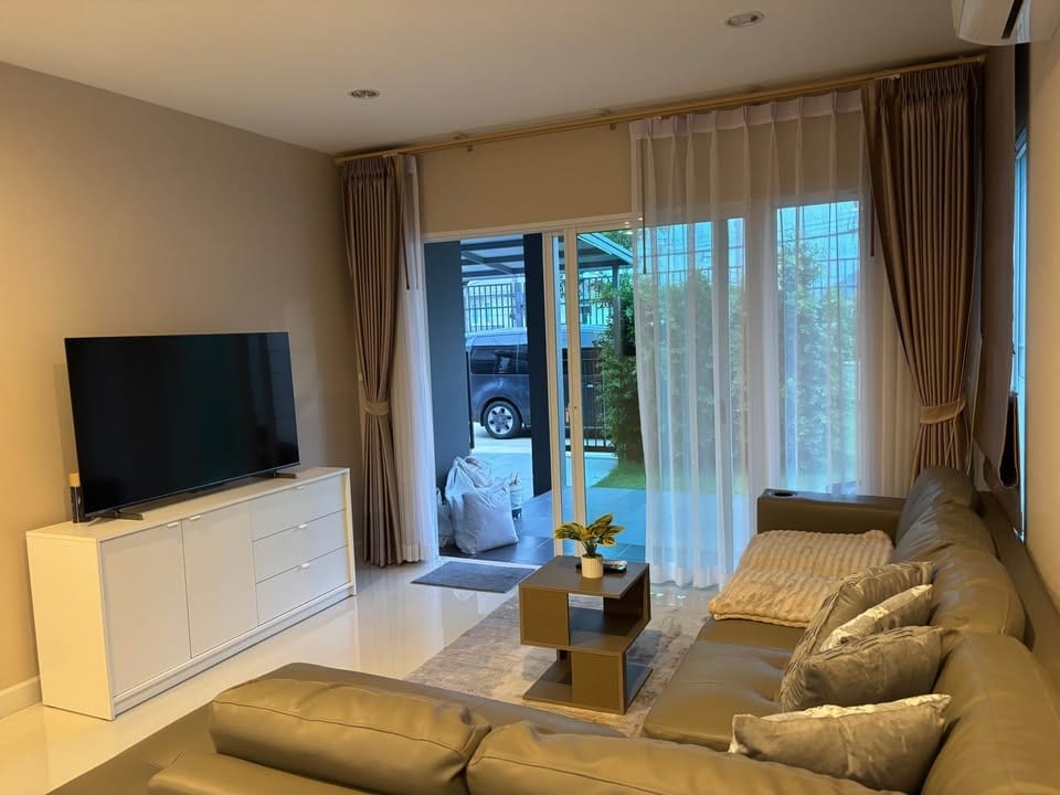 Corner House in a Gated Estate — Koh Kaew 9