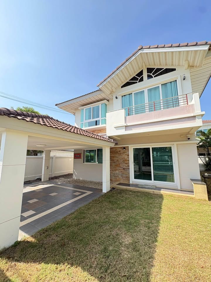 Family House with Garden — Supalai Lagoon, Koh Kaew