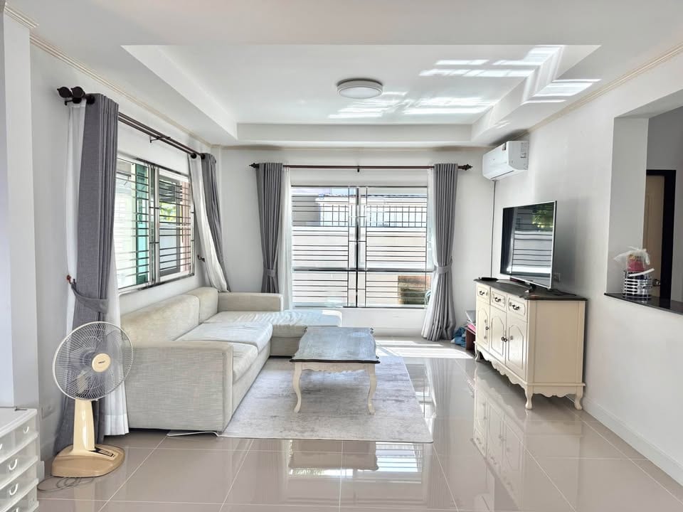 Family House with Garden — Supalai Lagoon, Koh Kaew 10