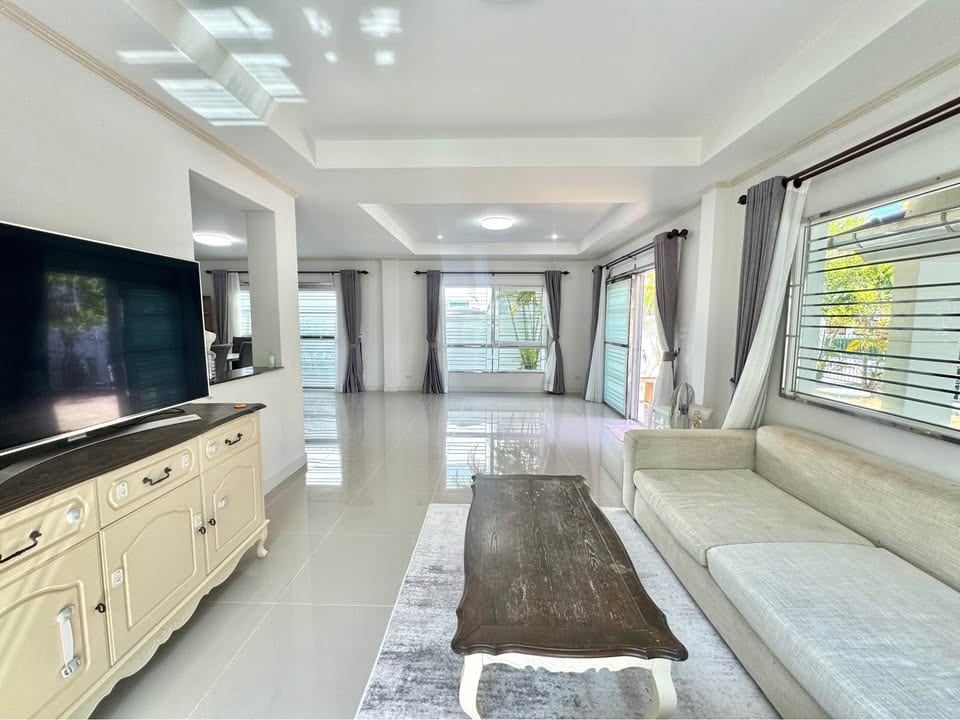 Family House with Garden — Supalai Lagoon, Koh Kaew 5