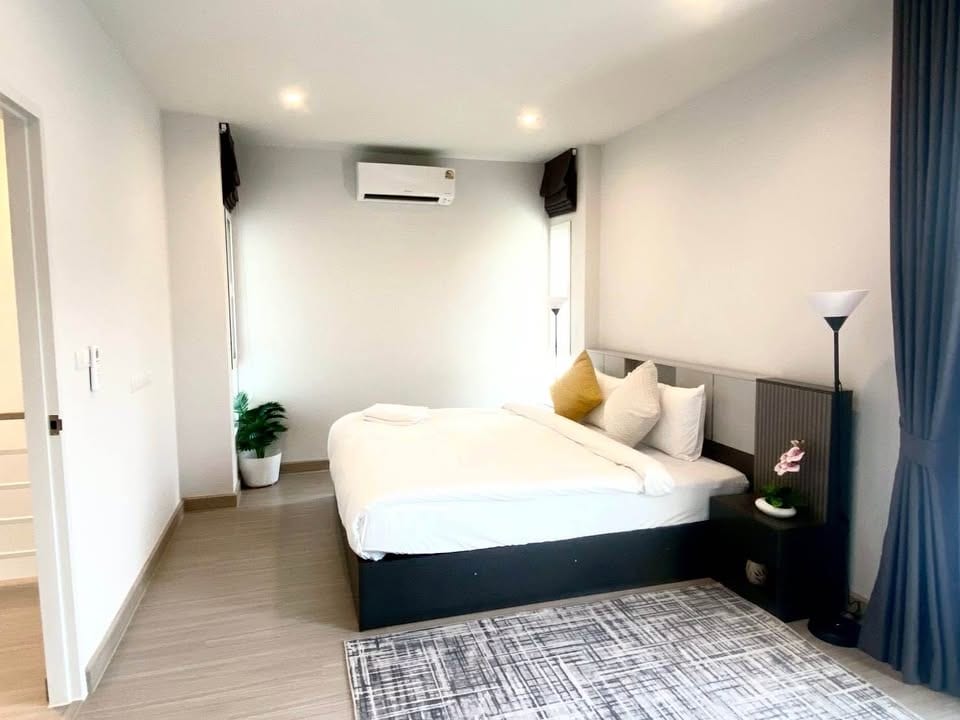 Modern Family Home — Supalai Lake Ville, Koh Kaew 3