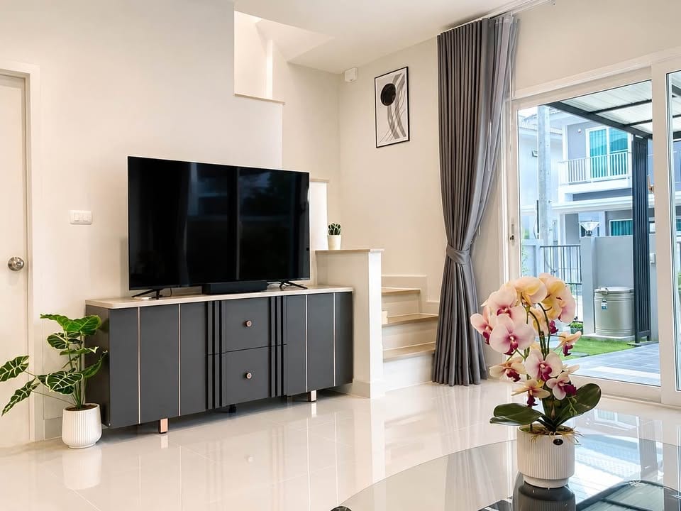 Modern Family Home — Supalai Lake Ville, Koh Kaew 4