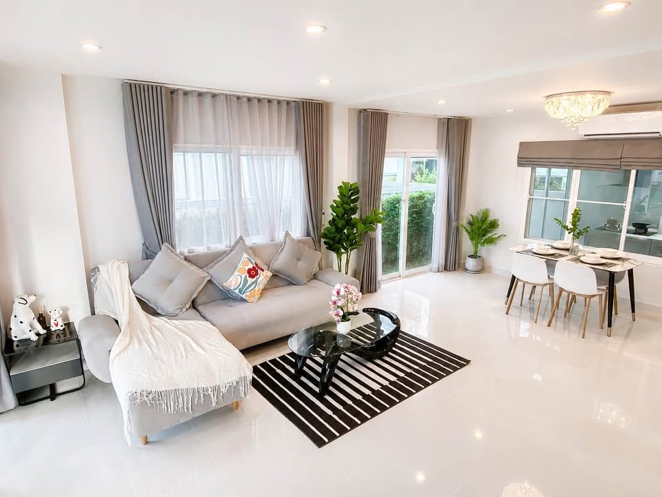 Modern Family Home — Supalai Lake Ville, Koh Kaew 9