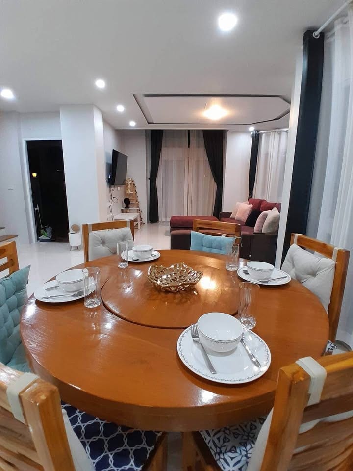 House in a Classical Estate near BISP — Supicha Sino, Koh Kaew 6