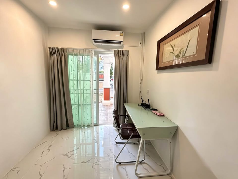 Renovated House with Pool View — Supicha Sino, Koh Kaew 9