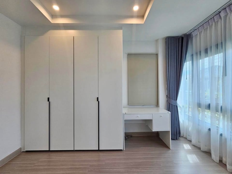 Brand-New Modern Home — Supalai Lake View, Koh Kaew 3