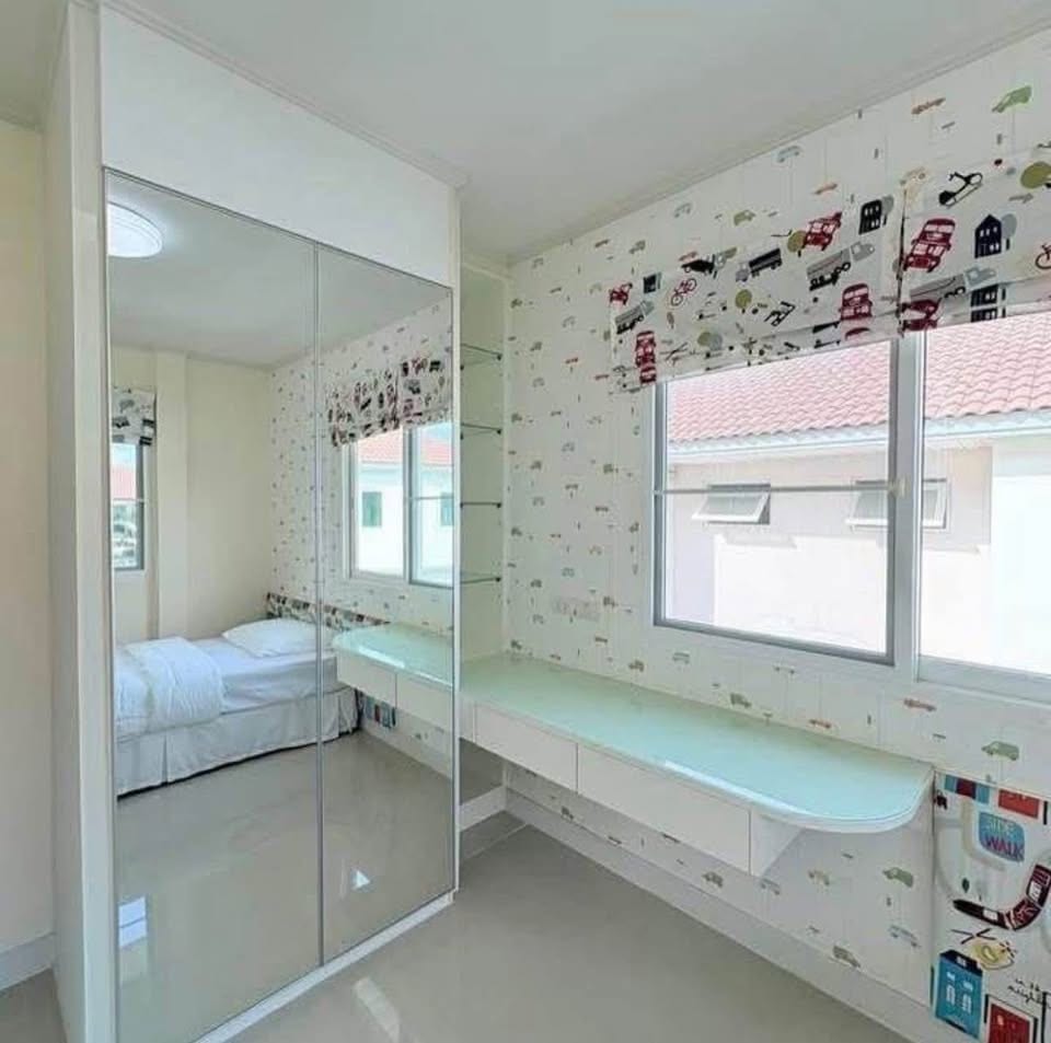 Four-Bedroom House with Large Garden — Supalai Lagoon, Koh Kaew 10