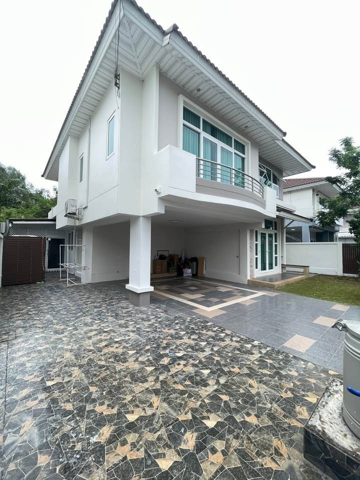 Four-Bedroom House near BISP — Koh Kaew 15