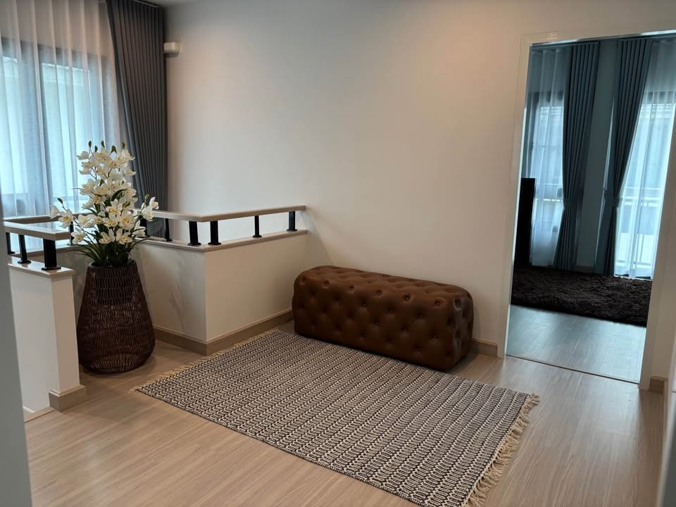 Four-Bedroom House by the Clubhouse — Supalai Lake Ville, Koh Kaew 11