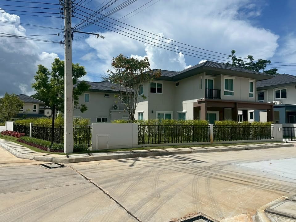Brand New Corner Villa with Large Garden — Saransiri Retreat, Koh Kaew 6