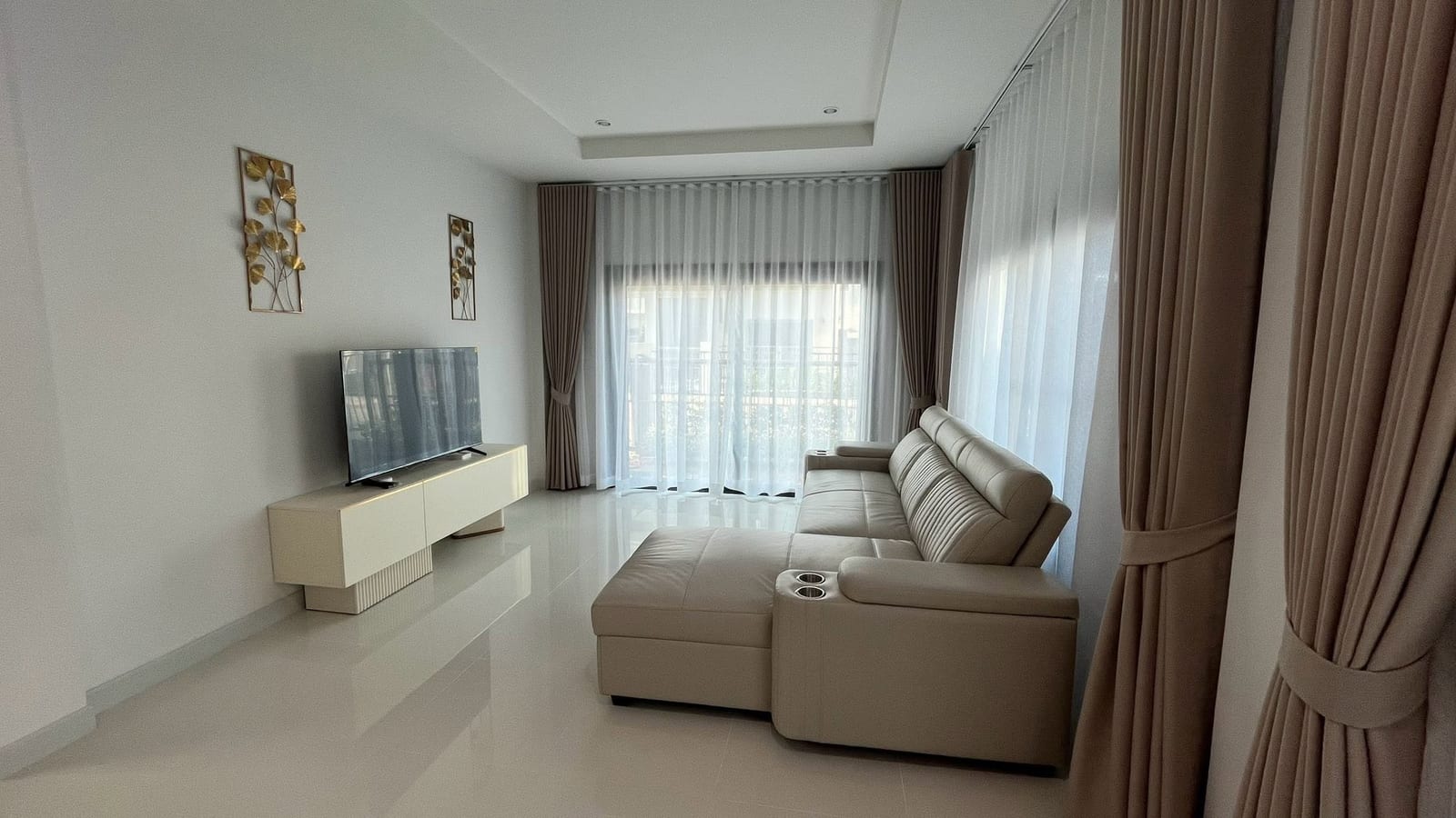 Modern Detached House — Supalai Lake Ville, Koh Kaew 12