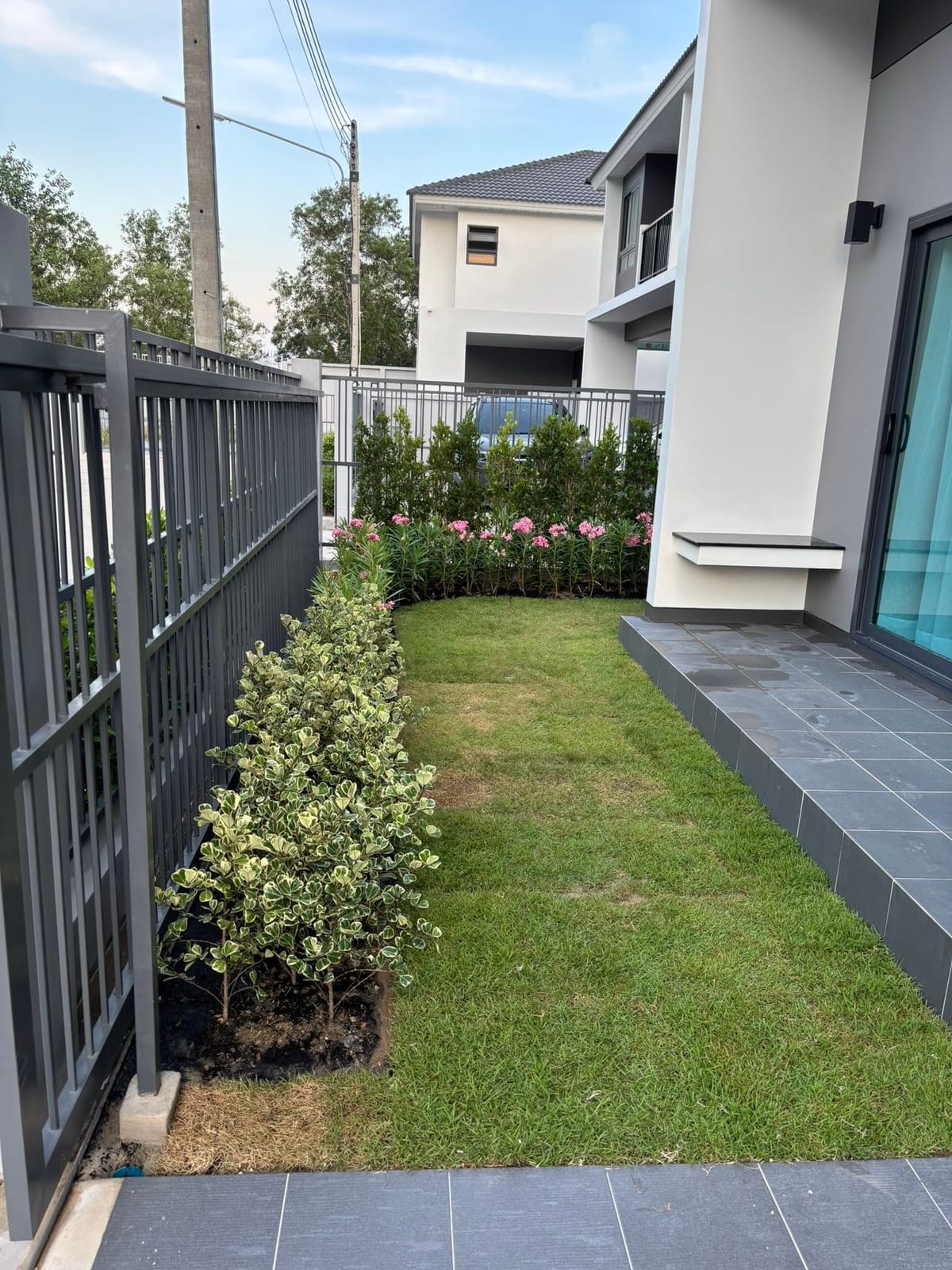 Modern Detached House — Supalai Lake Ville, Koh Kaew 8