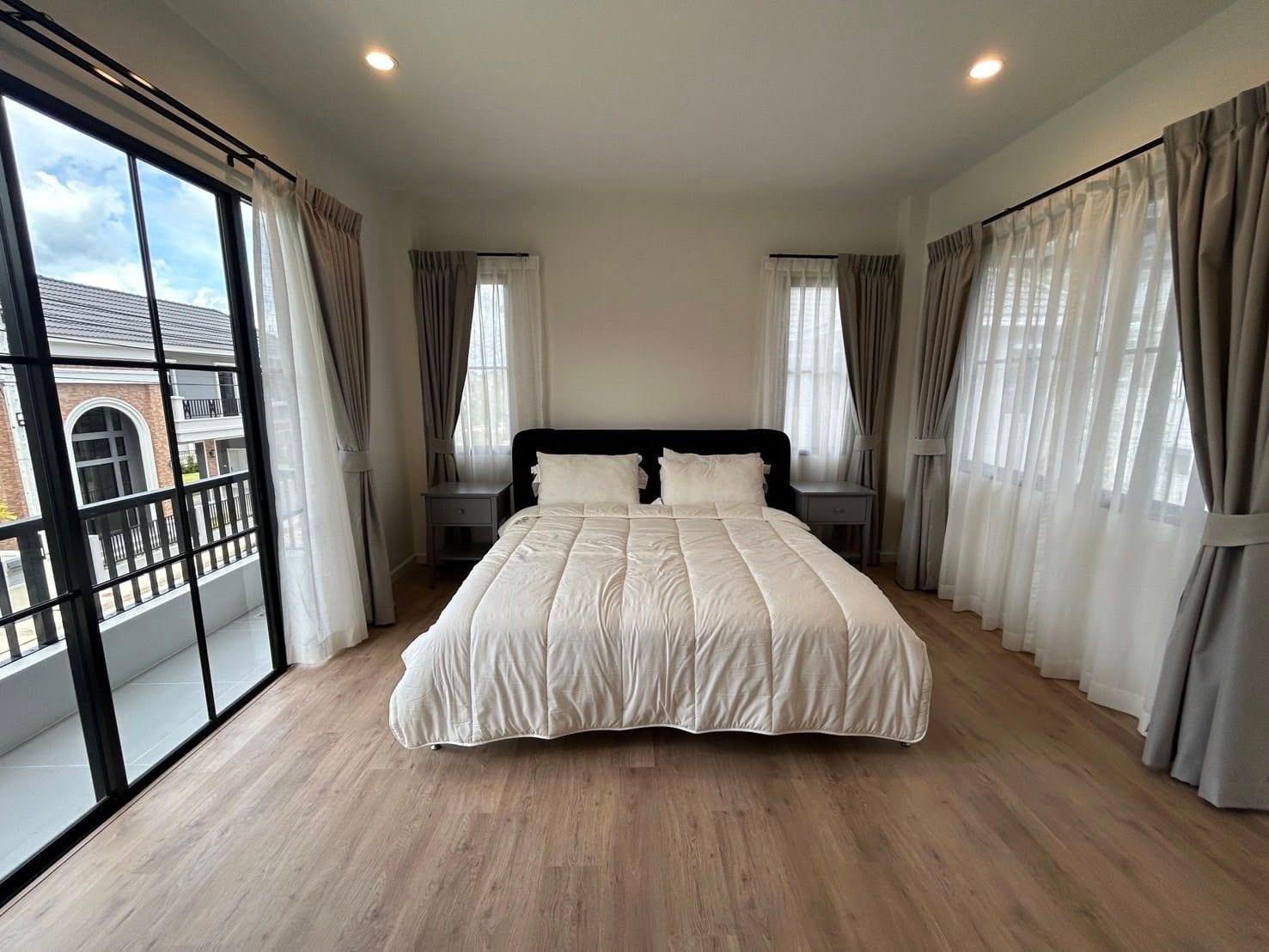 Brand New Tropical Villa — Crown Estate, Koh Kaew 15
