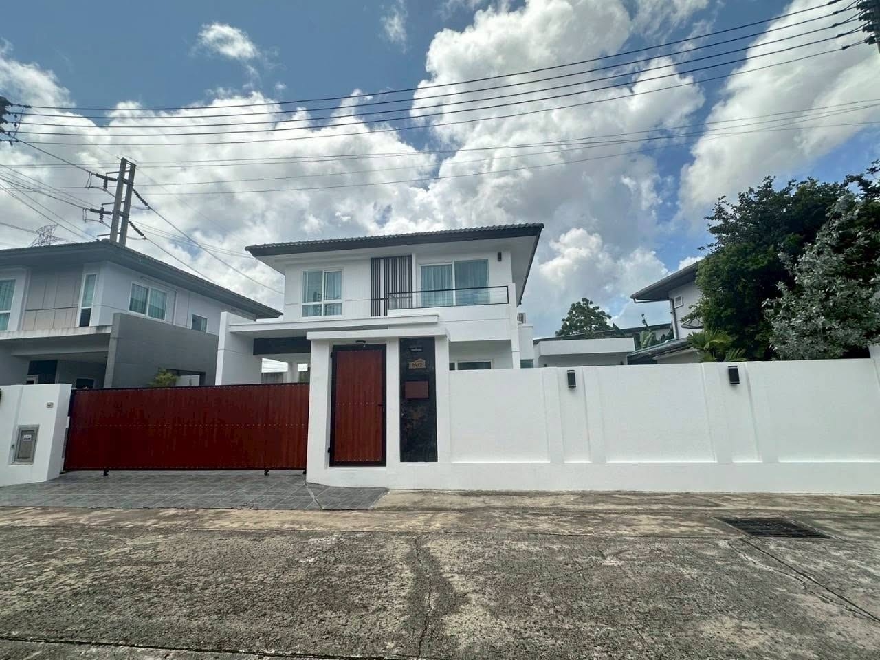 Renovated 4-Bedroom House — Innizio Koh Kaew 4