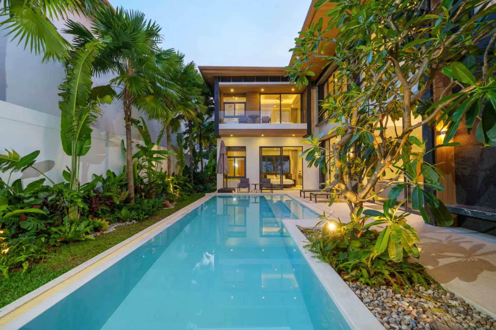 5-Bedroom Villa for Rent in Koh Kaew, Phuket — pool view