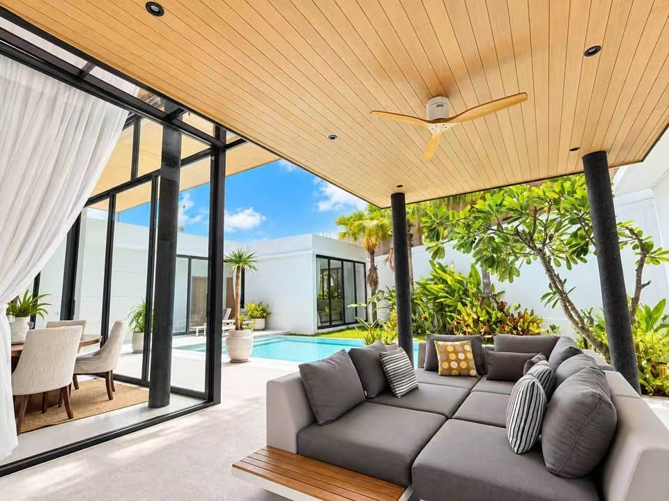5-Bedroom Villa for Rent in Koh Kaew, Phuket — interior view