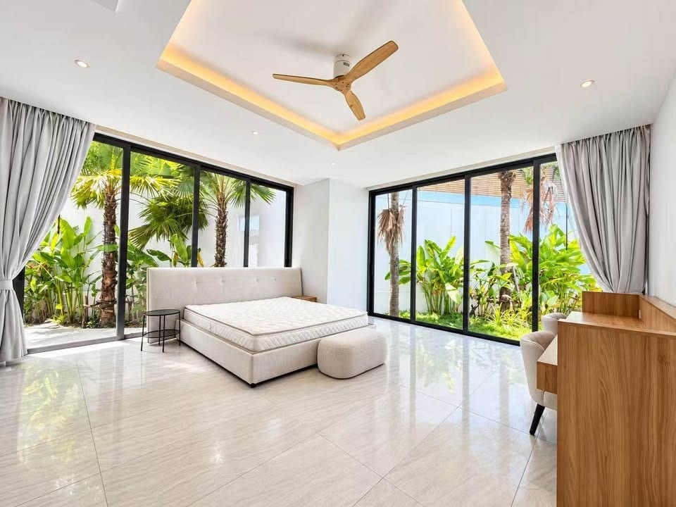 5-Bedroom Villa for Rent in Koh Kaew, Phuket — interior view