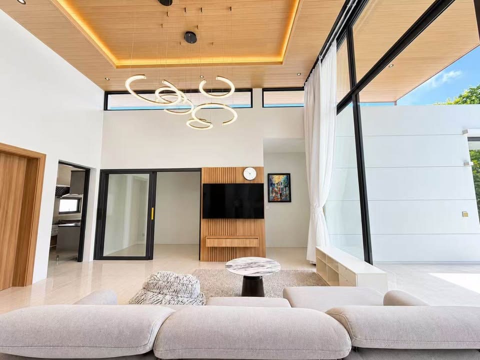 5-Bedroom Villa for Rent in Koh Kaew, Phuket — interior view