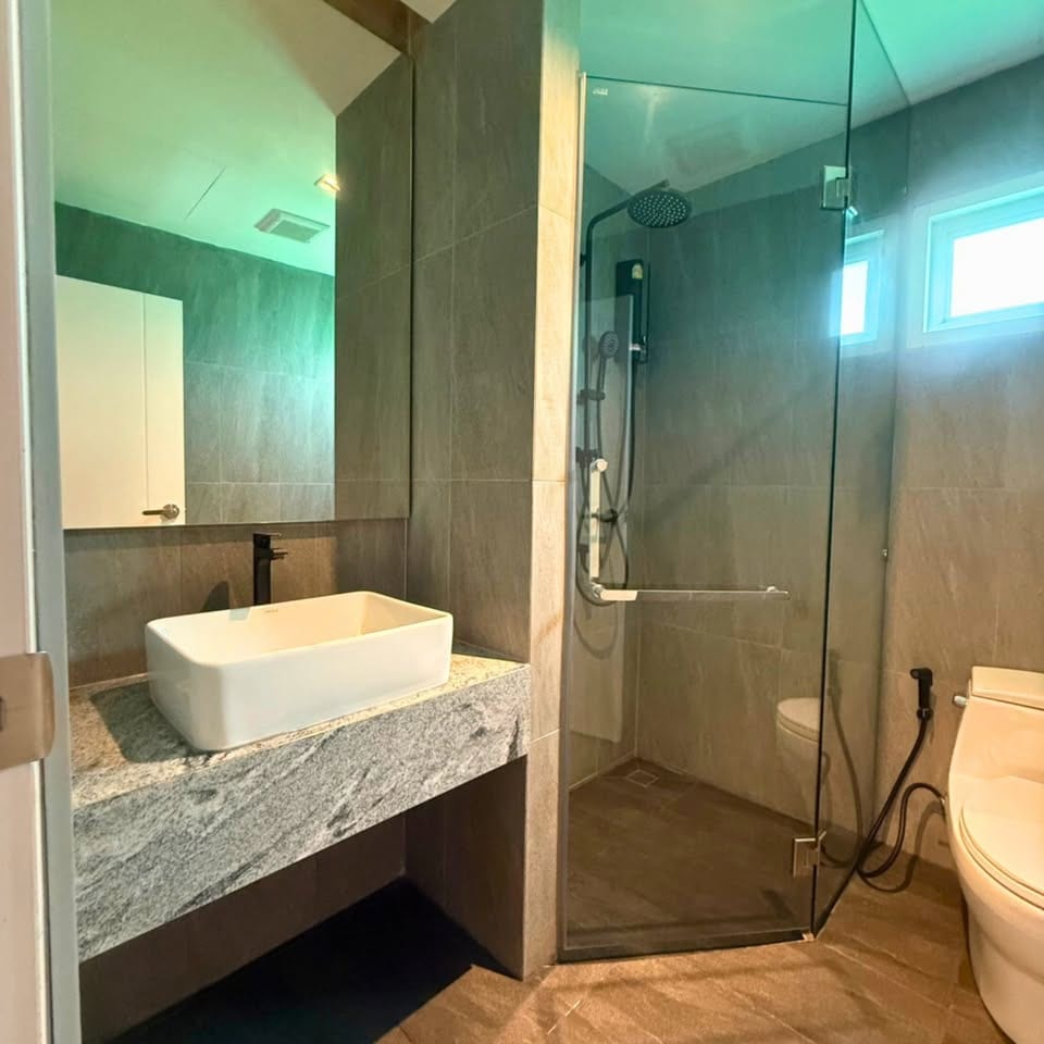 Two-Storey Pool Villa near BIS — Koh Kaew 3