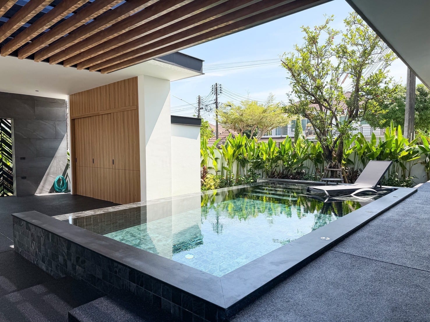 Pool Villa at The Empire — Koh Kaew 6