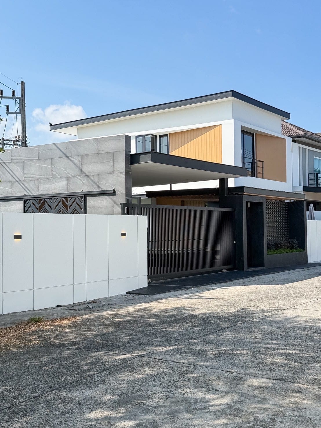 Pool Villa at The Empire — Koh Kaew 9