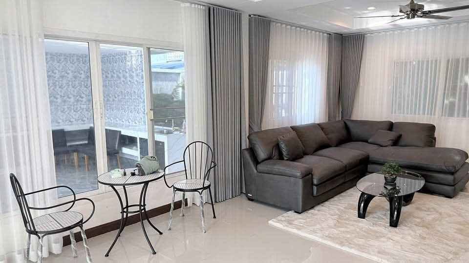 3-Bedroom Villa for Rent in Koh Kaew, Phuket — interior view