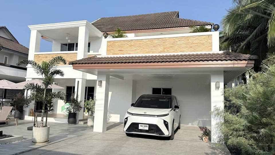 3-Bedroom Villa for Rent in Koh Kaew, Phuket — exterior view