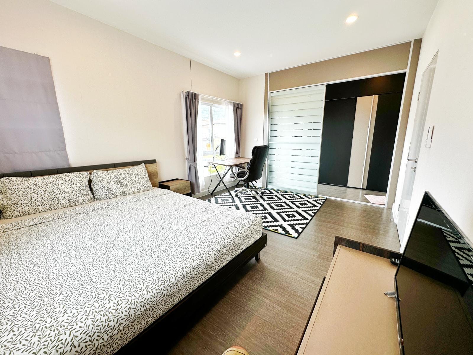 4-Bedroom Family House with Large Garden — Saransiri, Koh Kaew 2