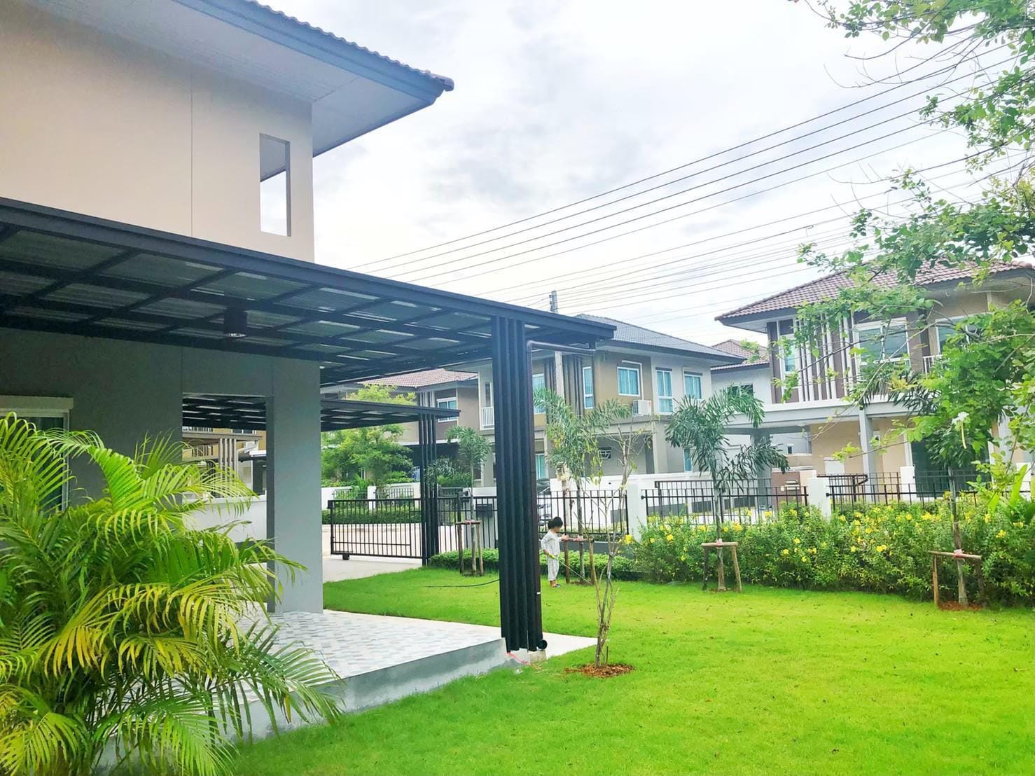 4-Bedroom Family House with Large Garden — Saransiri, Koh Kaew 26