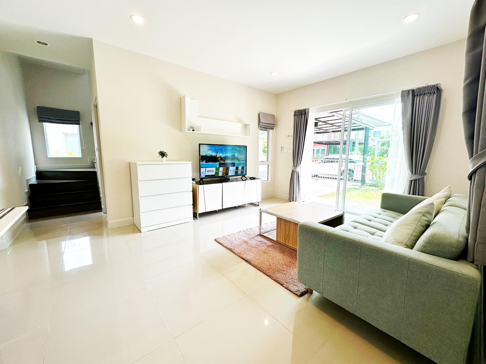 4-Bedroom Family House with Large Garden — Saransiri, Koh Kaew 6