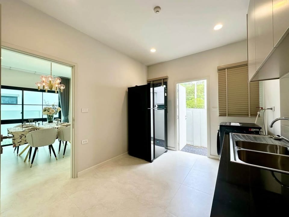 Brand-New 4-Bedroom Luxury House — Setthasiri Koh Kaew 19