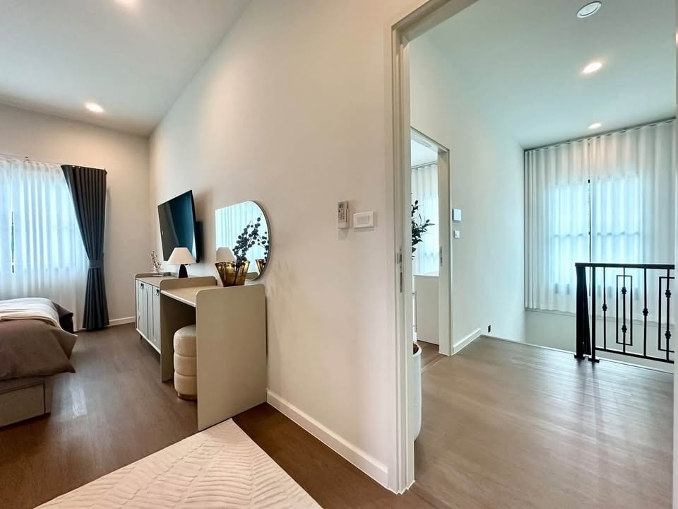 Brand-New 4-Bedroom Luxury House — Setthasiri Koh Kaew 36