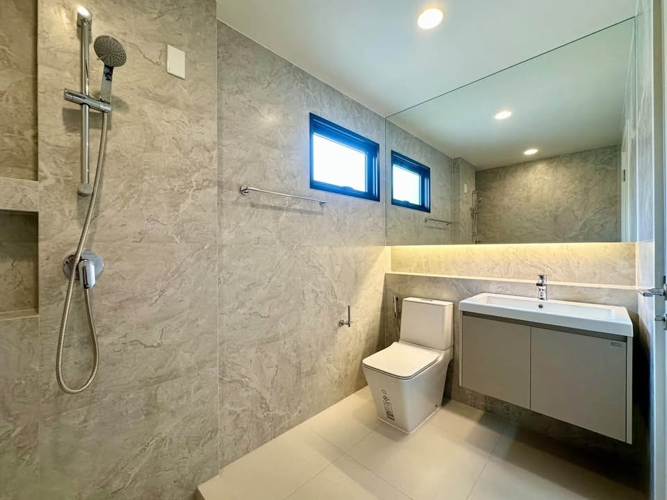 Brand-New 4-Bedroom Luxury House — Setthasiri Koh Kaew 37