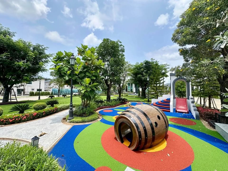 Brand-New 4-Bedroom Luxury House — Setthasiri Koh Kaew 43