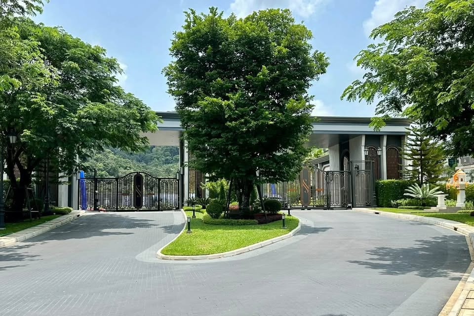 Brand-New 4-Bedroom Luxury House — Setthasiri Koh Kaew 46
