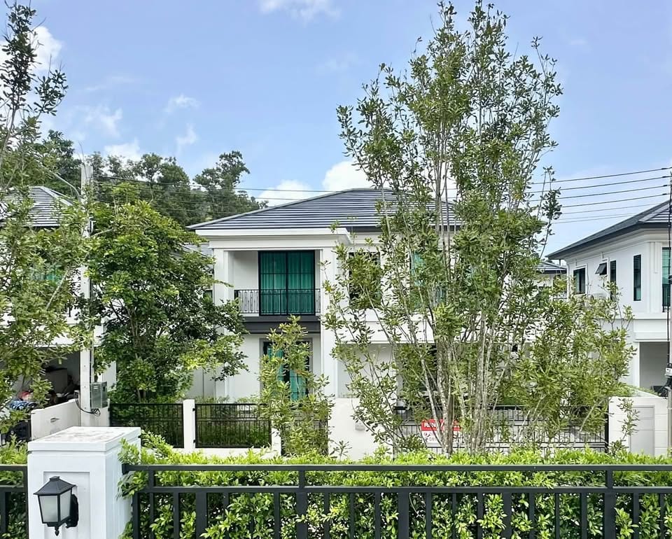 Brand-New 4-Bedroom Luxury House — Setthasiri Koh Kaew 7