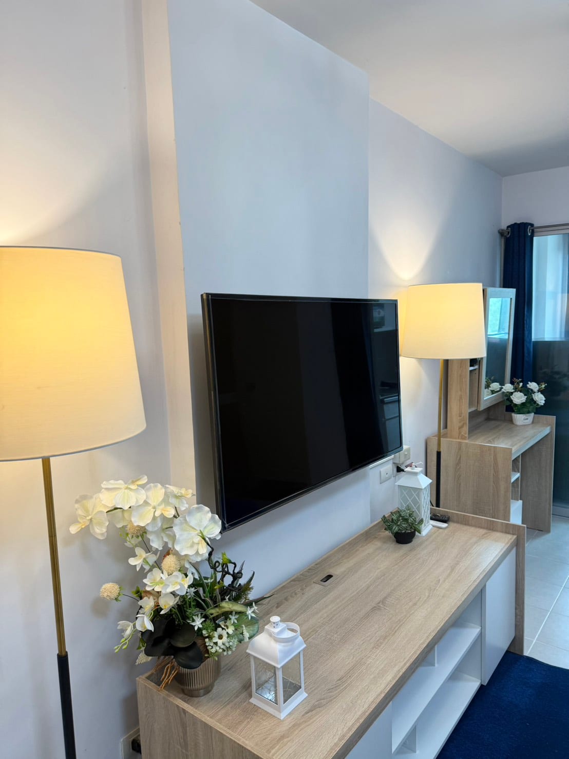 1-Bedroom Condominium for Sale in Koh Kaew, Phuket — interior view