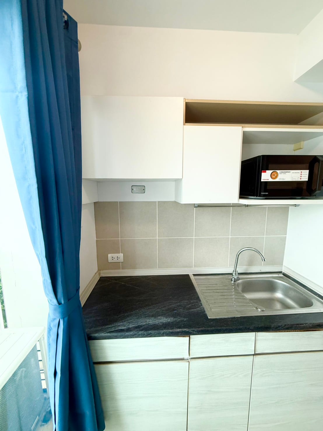 1-Bedroom Condominium for Sale in Koh Kaew, Phuket — interior view