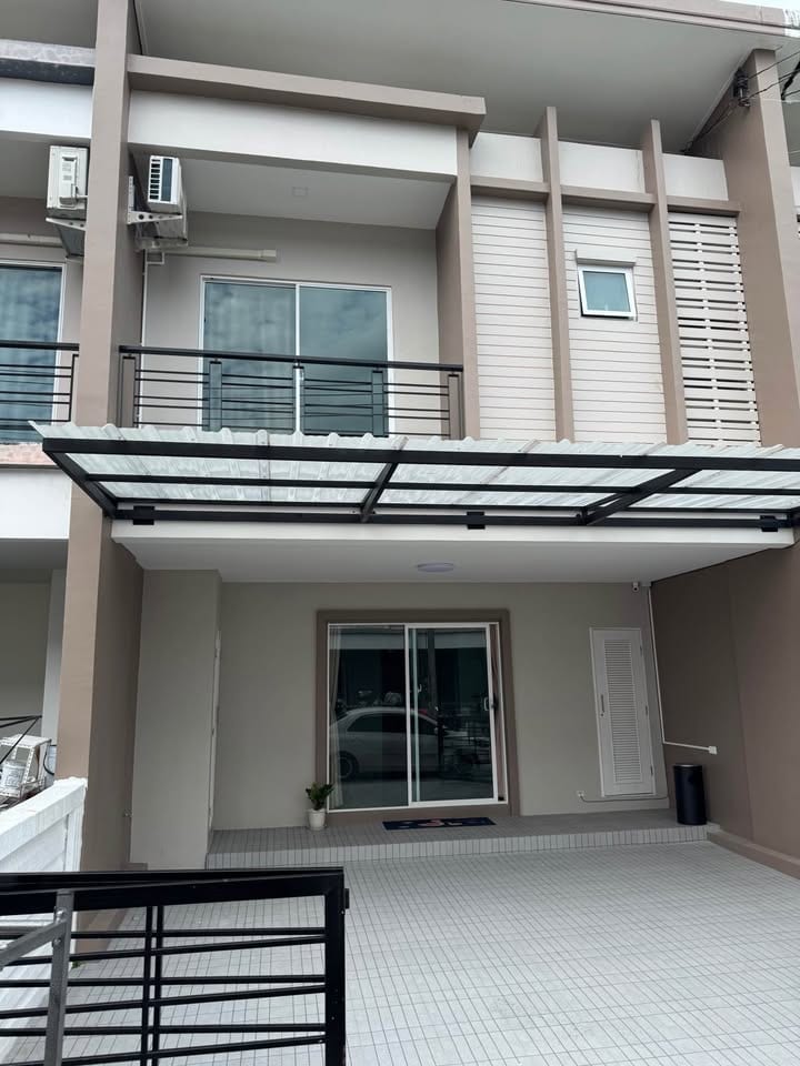 Two-Storey House at Habitown — Koh Kaew
