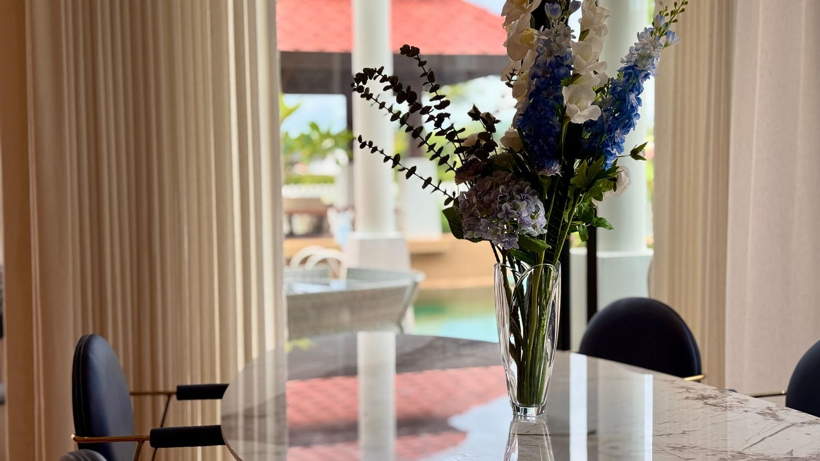 Luxury Lakeside 4-Bedroom Pool Villa in Laguna Area 17