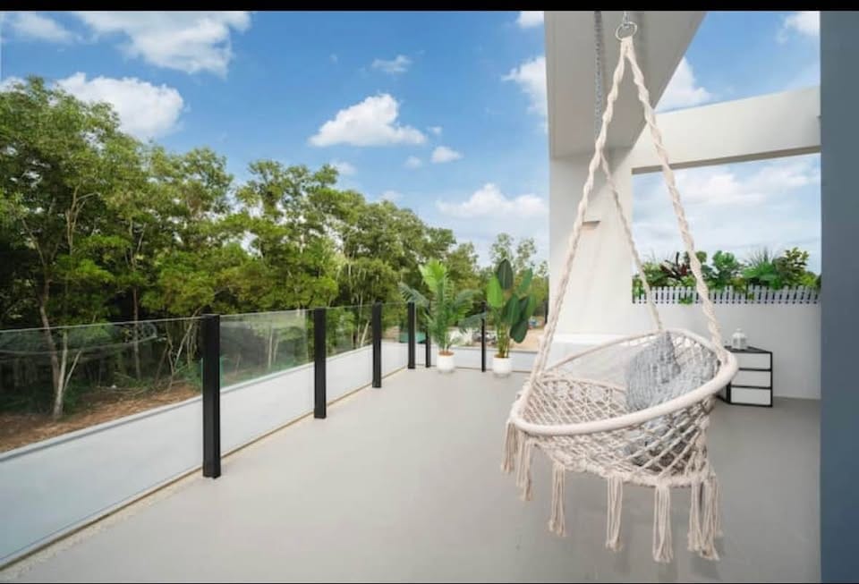 Luxury 3-Bedroom Pool Villa for Sale in Laguna 4