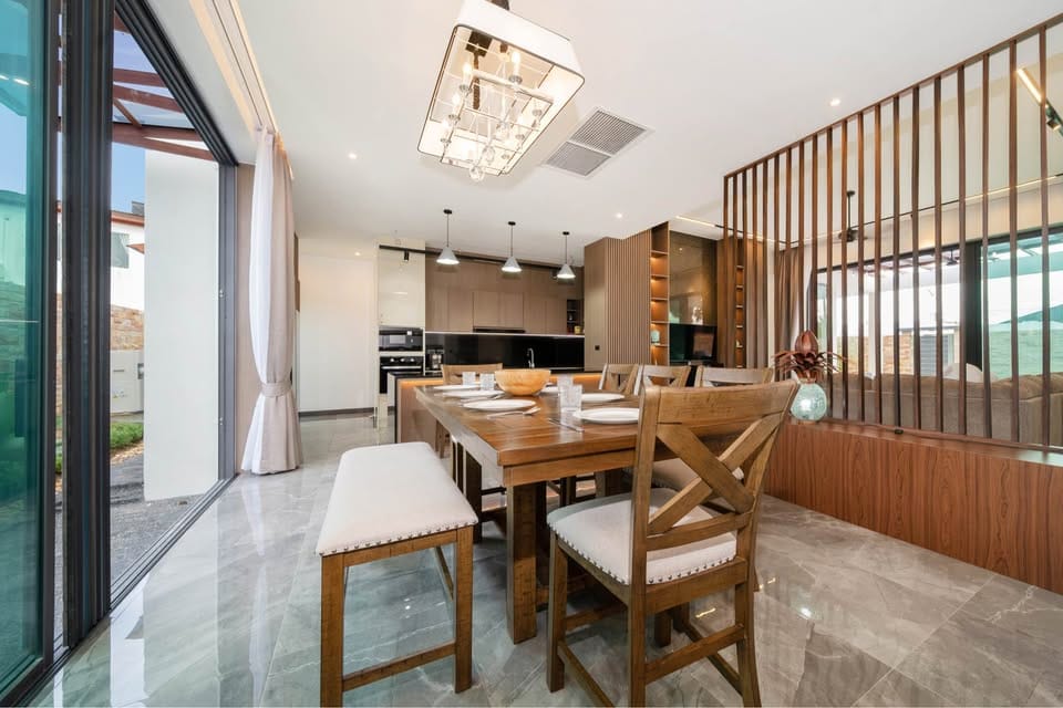 Modern 3+1 Bedroom Pool Villa near Laguna 13
